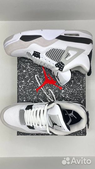 Nike Air Jordan 4