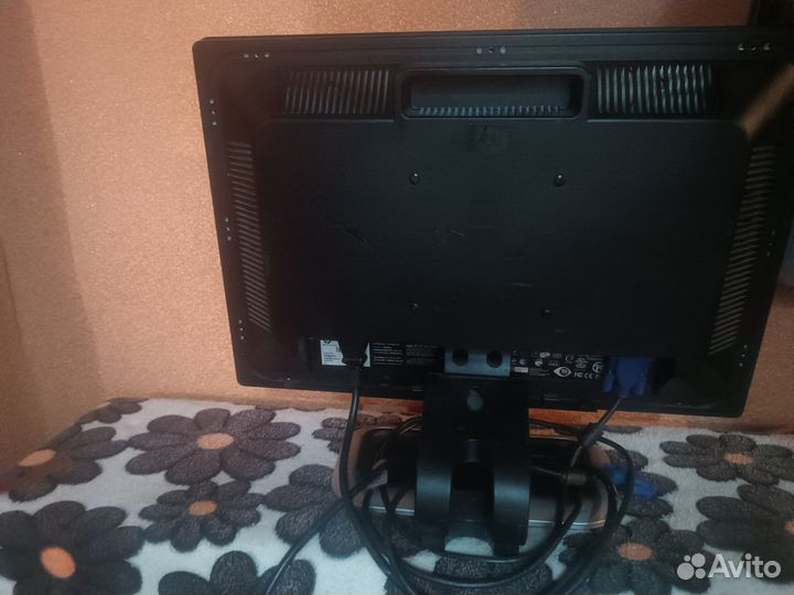 Монитор для компьютера hp