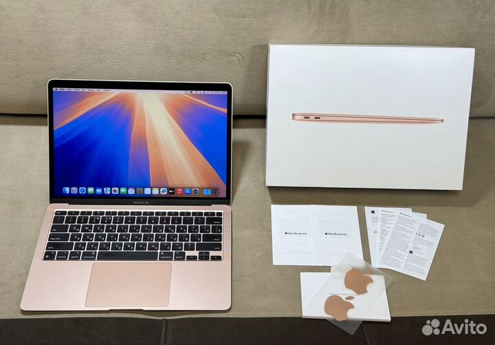 Apple MacBook Air 13 M1 2022