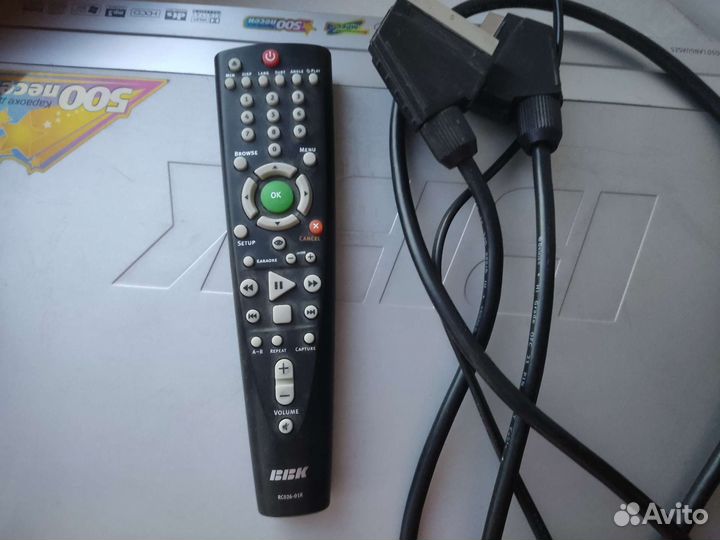 Dvd караоке-плеер BBK DV524SI