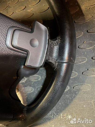 Руль на Mercedes w211