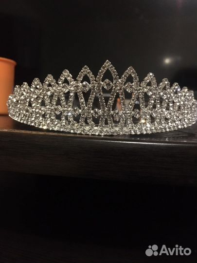 Свадебная диадема