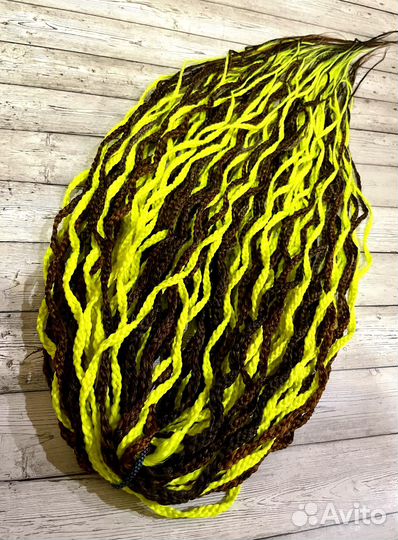 Комплект кудрявых де кос