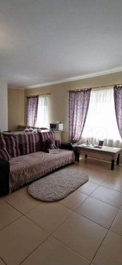 2-к. квартира, 70 м², 1/3 эт.