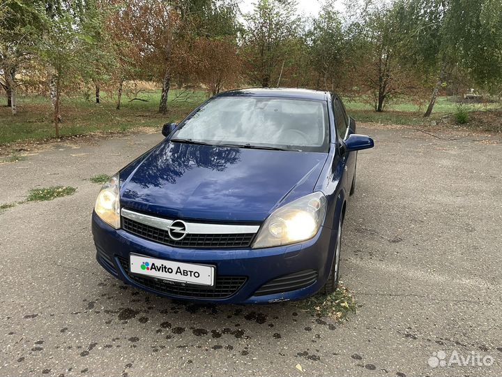 Opel Astra GTC 1.6 AMT, 2010, 170 000 км