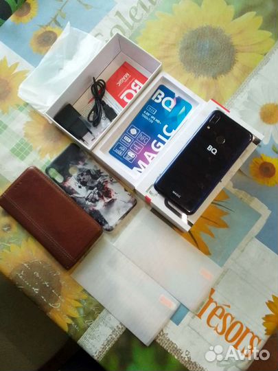 Телефон BQ magik