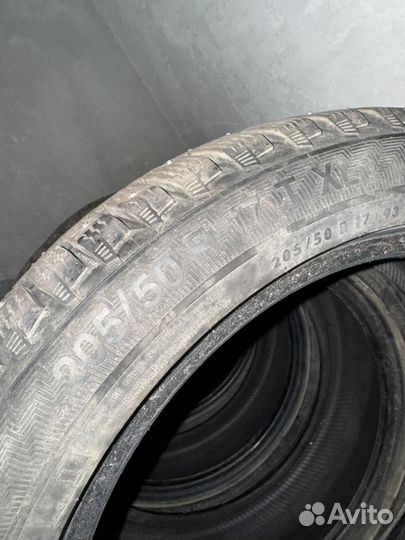 Gislaved Nord Frost 200 205/50 R17 88