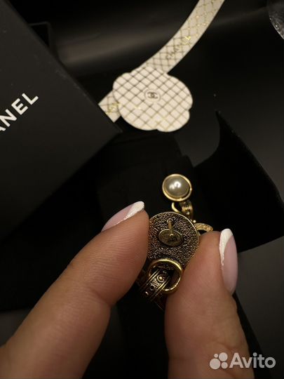 Серьги в стиле винтаж Chanel