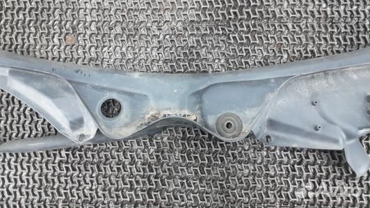 Накладка декоративная (жабо, дождевик) mercedes be