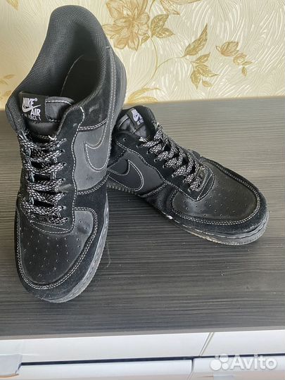 Кроссовки nike