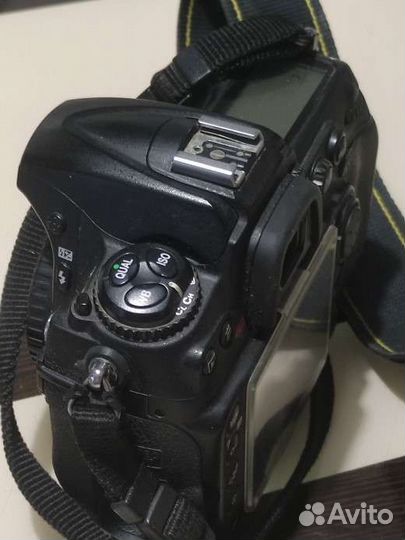 Зеркальный фотоаппарат nikon D300