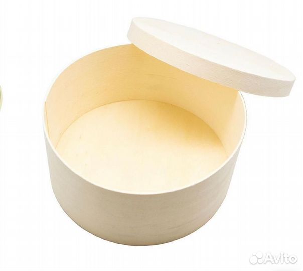 Коробка круглая с крышкой из дерева