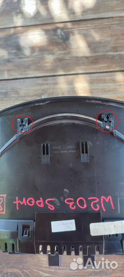 Приборная панель Mercedes-Benz C W203 M271 2005