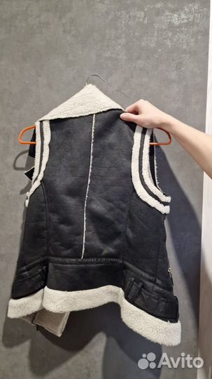 Жилетка женская