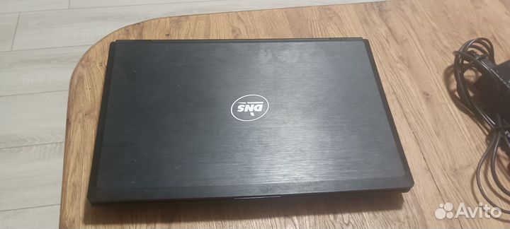 Игровой ноутбук DNS на процессоре i7