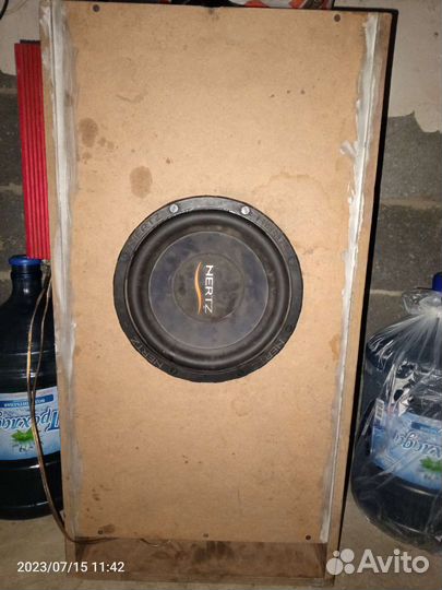 Сабвуфер с усилителем