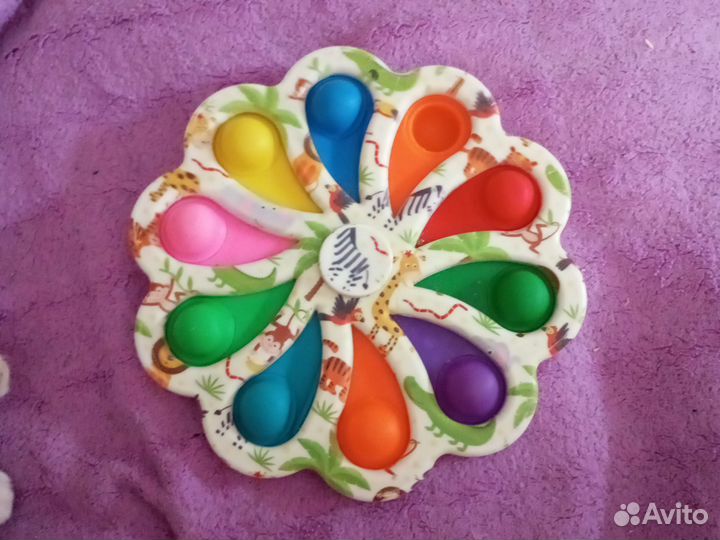 Симпл димпл спинер поп ит бабочка с дыркой