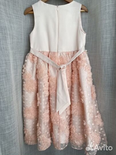 Платье персиковое для девочки на 6 лет