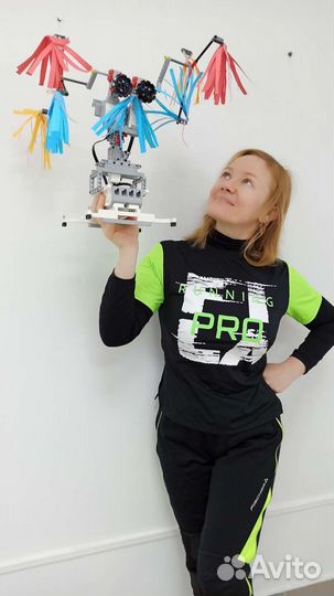 Преподаватель робототехники WeDo, Spike, EV3
