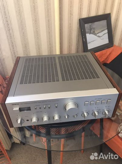 Иннтегральный усилитель onkyo integra a 820 gt