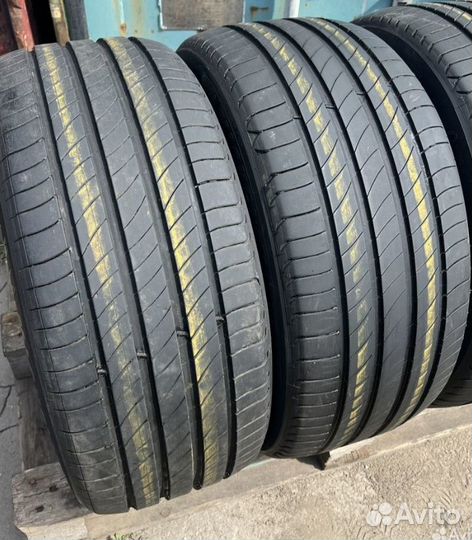 Michelin Primacy 4 245/45 R17