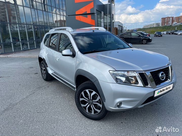 Nissan Terrano 2.0 AT, 2016, 64 000 км