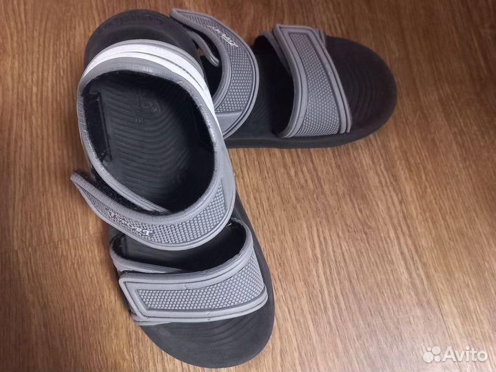 Босоножки для мальчика
