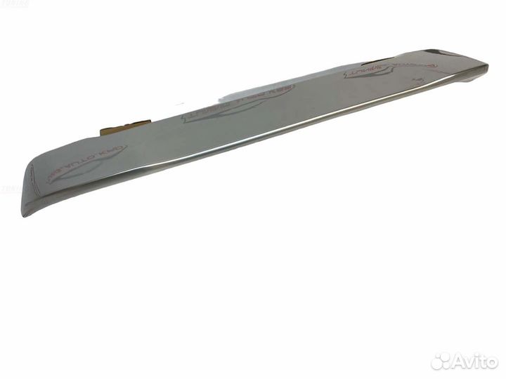 Спойлер Наверх Toyota Land Cruiser 200 X0624