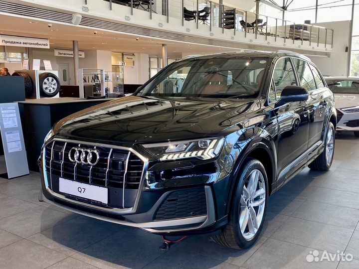 Audi Q7 3.0 AT, 2023