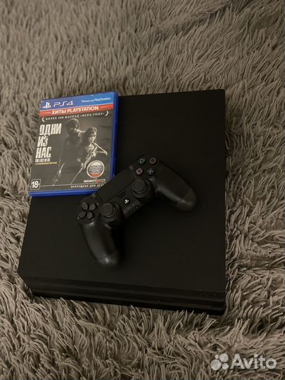 Продам PS4 Pro