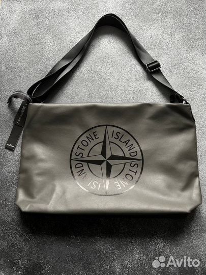 Спортивная сумка stone island