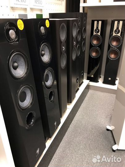 Сабвуферный кабель Inakustik Premium Y-Sub 3m