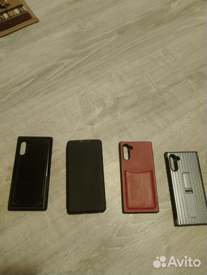 Чехлы на Samsung Note 10
