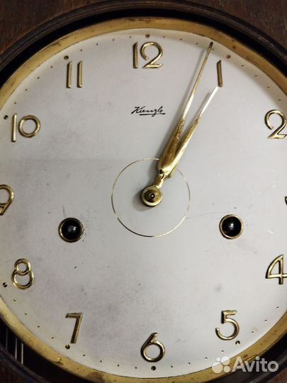 Настенные часы kienzle