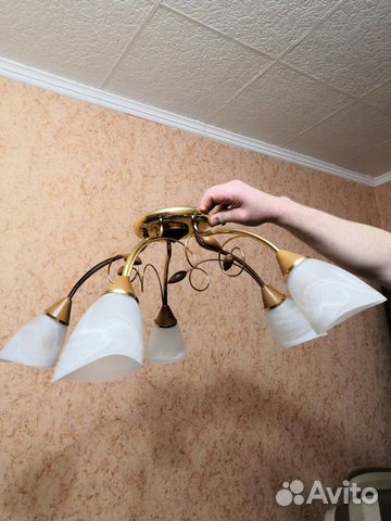 Люстра потолочная б/у