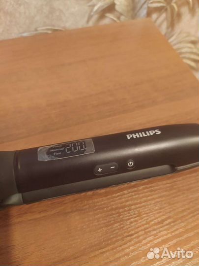 Плойка-выпрямитель Philips