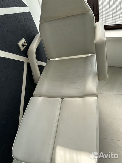 Косметологическое кресло