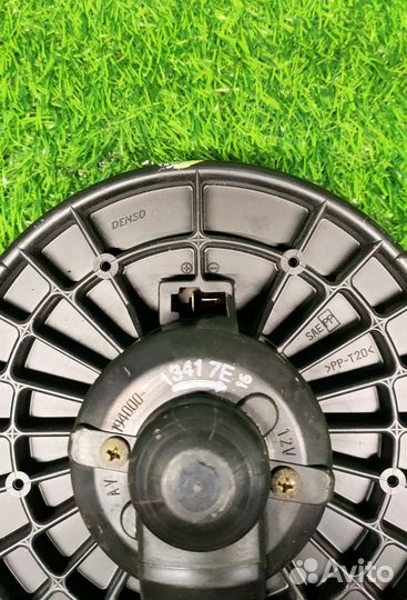 Моторчик отопителя Nissan Note