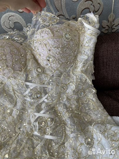 Платье свадебное,на выпускной