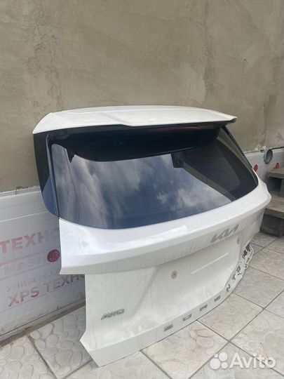 Задняя крышка багажника kia sorento 2020-2023