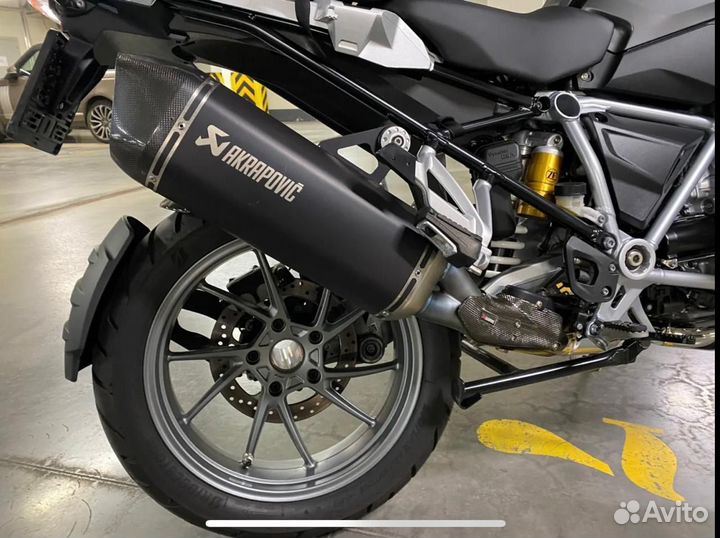 Глушитель Акропович akrapovic на r1200gs, r1250gs