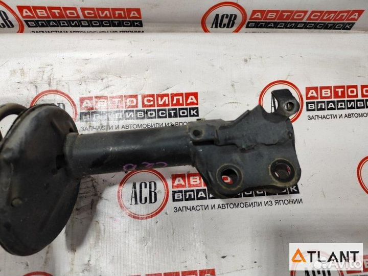 Стойка передняя правая toyota corsa