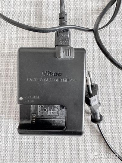 Зарядное устройство для Nikon MH-25A