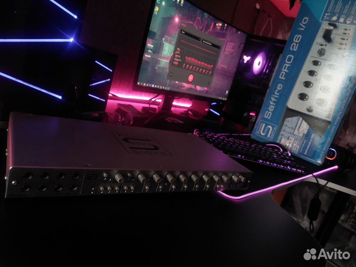 Звуковая карта Focusrite Saffre pro 26