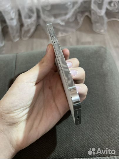Телефон iPhone 13 pro 128 gb