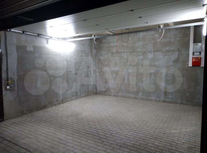 Машиноместо, 29 м²