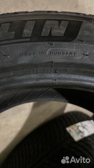 Michelin Alpin 5 275/45 R21 и 315/40 R21 110V