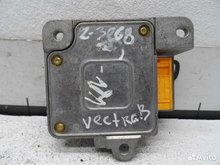 Блок управления Air Bag для Opel Vectra B 90464705