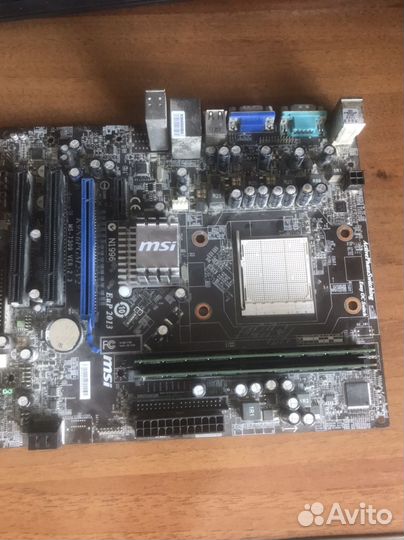 Материнская плата