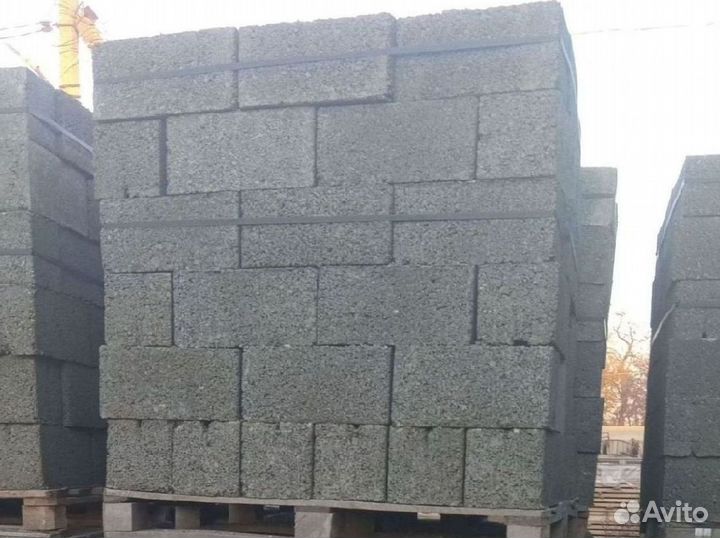Блоки керамзитобетонные 20